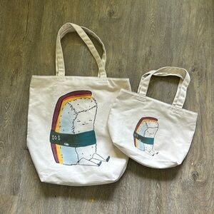 Uniqlo spam musubi tote set